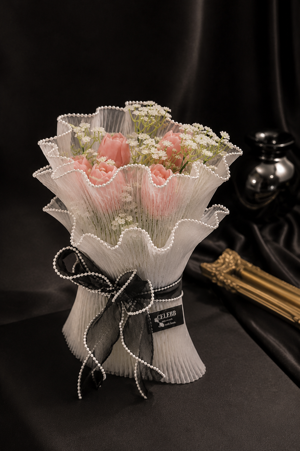 Pearl Noir(5 Tulips)